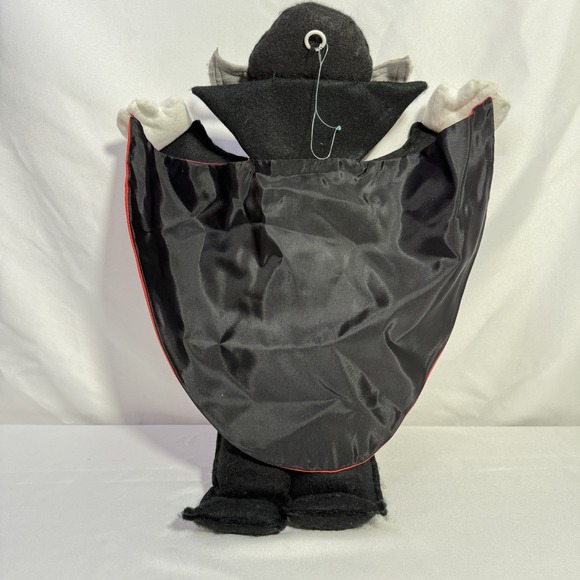 Vintage‎ Handmade Halloween Black Grey Vampire With Cape Door Decoration - Picture 4 of 4